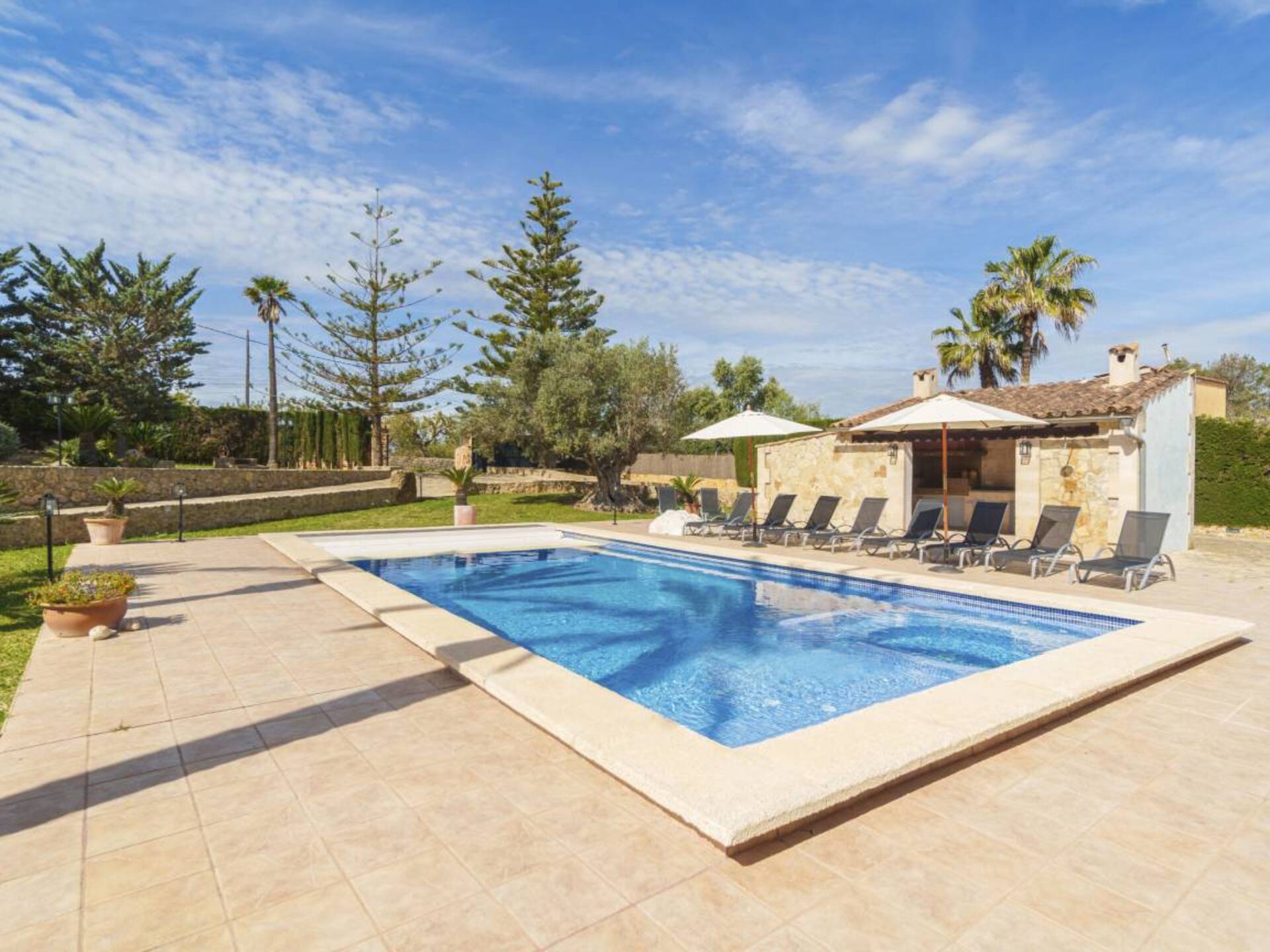Balear Adaları'nda Gizli Lüks Tatil Köyü, 1623