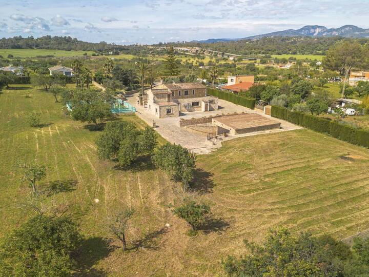 Balear Adaları'nda Gizli Lüks Tatil Köyü, 1623
