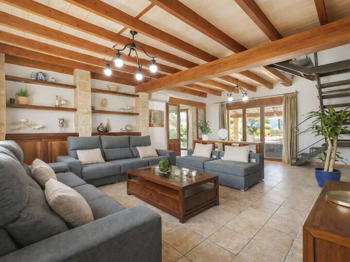 Balear Adaları'nda Gizli Lüks Tatil Köyü, 1623