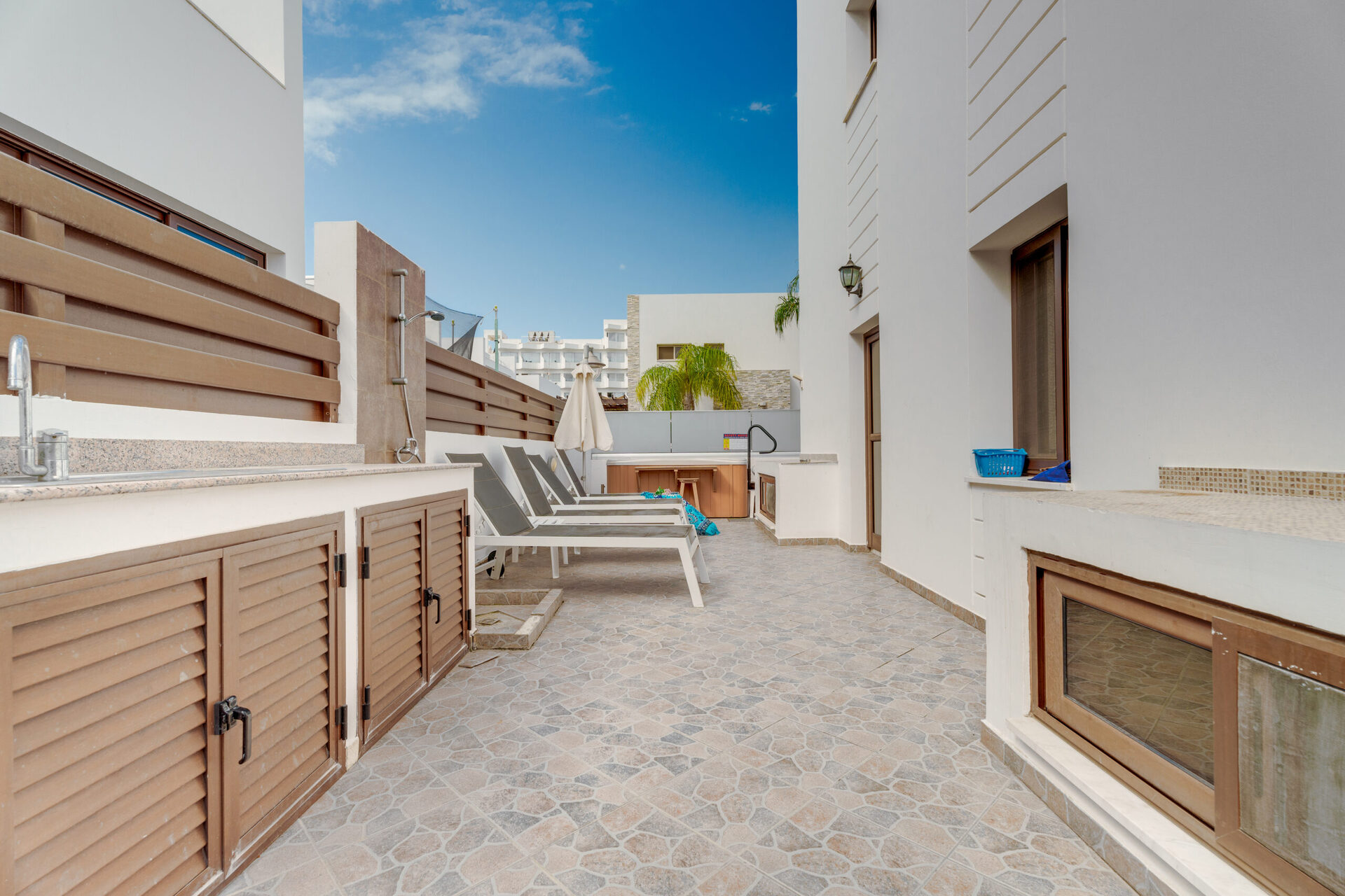 Protaras'ta Balkonlu Deniz Manzaralı Muhteşem Villa, Protaras Villa 1675