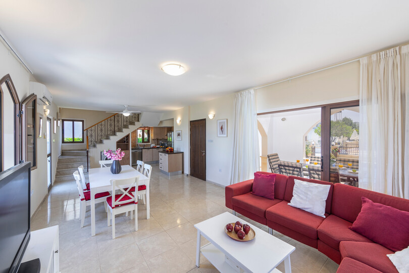 Sahilde Lüks 4 Yatak Odalı Villanızı Kiralamak İçin En İyi Kılavuz, Gazimağusa Villa 1022