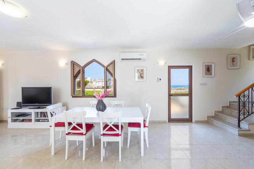 Sahilde Lüks 4 Yatak Odalı Villanızı Kiralamak İçin En İyi Kılavuz, Gazimağusa Villa 1022