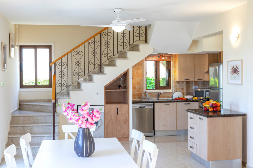 Sahilde Lüks 4 Yatak Odalı Villanızı Kiralamak İçin En İyi Kılavuz, Gazimağusa Villa 1022