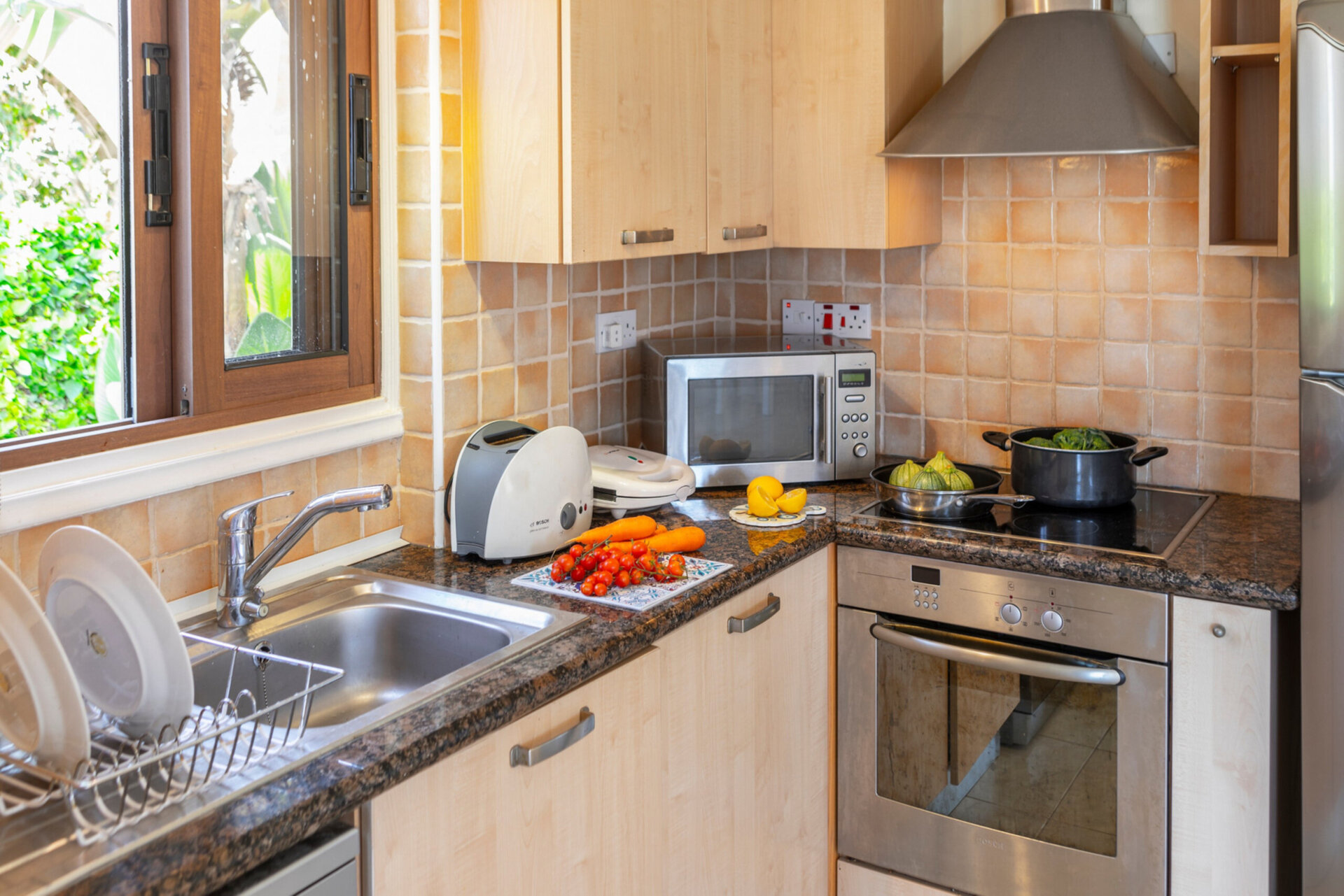 Sahilde Lüks 4 Yatak Odalı Villanızı Kiralamak İçin En İyi Kılavuz, Gazimağusa Villa 1022