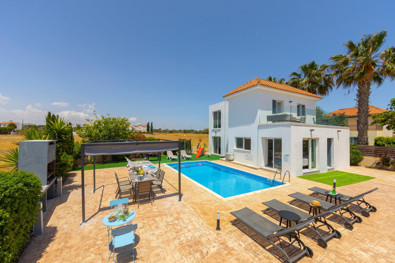 Siz ve Aileniz, Gazimağusa'nın güzel kasabasına yakın olan bu Villaya bayılacaksınız, Gazimağusa Villa 1023