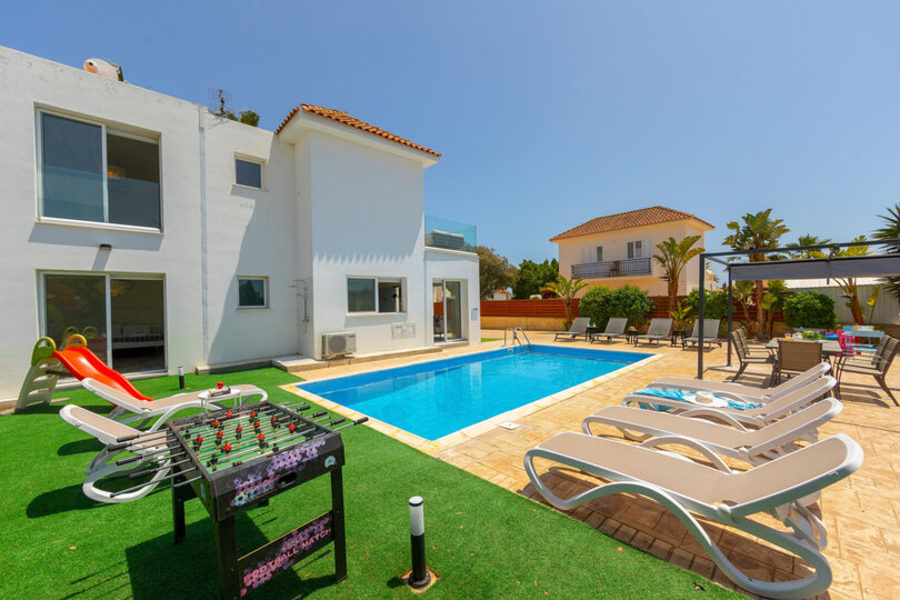 Siz ve Aileniz, Gazimağusa'nın güzel kasabasına yakın olan bu Villaya bayılacaksınız, Gazimağusa Villa 1023