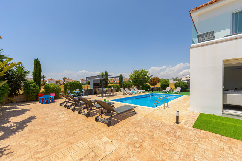 Siz ve Aileniz, Gazimağusa'nın güzel kasabasına yakın olan bu Villaya bayılacaksınız, Gazimağusa Villa 1023