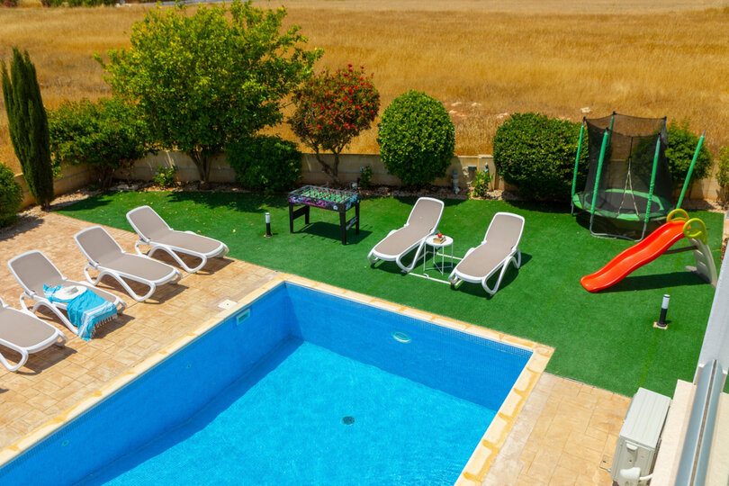 Siz ve Aileniz, Gazimağusa'nın güzel kasabasına yakın olan bu Villaya bayılacaksınız, Gazimağusa Villa 1023