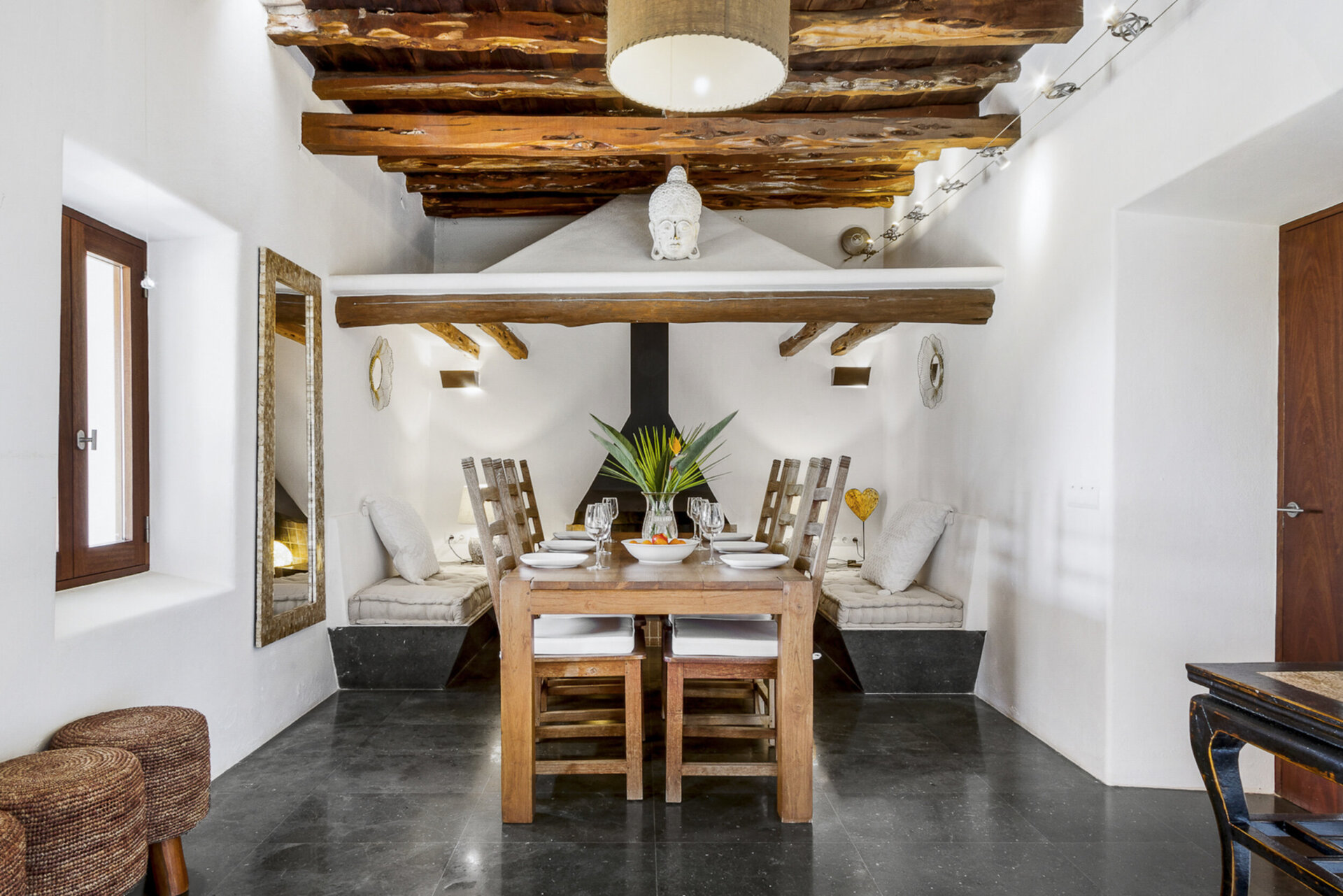 Özel Havuzlu Güzel 5 Yıldızlı Villa, Ibiza Villa 1250