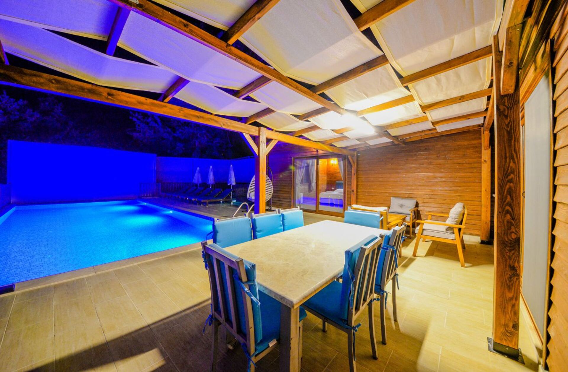 Nefes Kesen Manzaralı Özel Villa, Kalkan Villa 1070