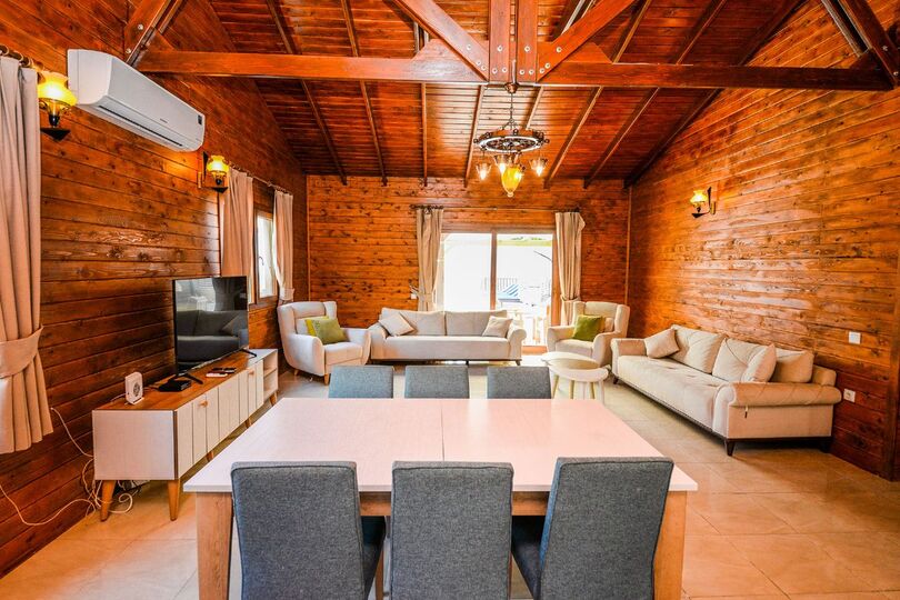 Nefes Kesen Manzaralı Özel Villa, Kalkan Villa 1070