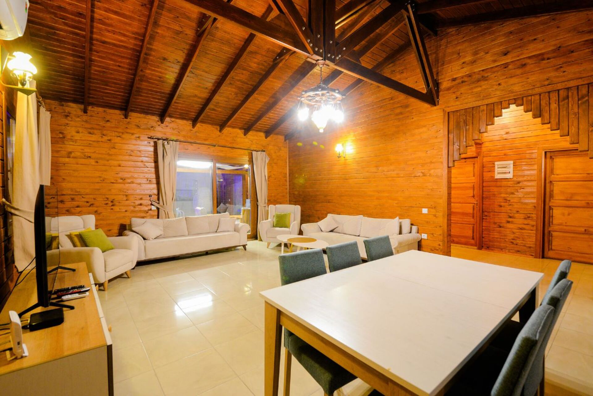 Nefes Kesen Manzaralı Özel Villa, Kalkan Villa 1070
