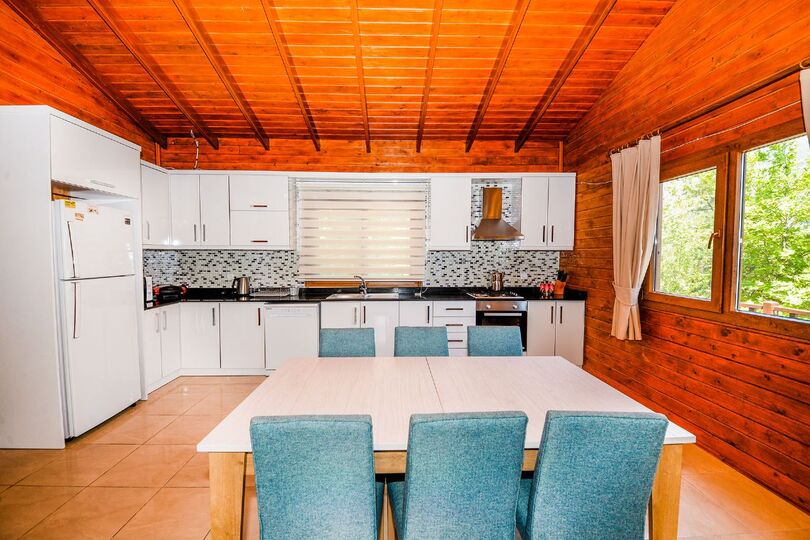 Nefes Kesen Manzaralı Özel Villa, Kalkan Villa 1070