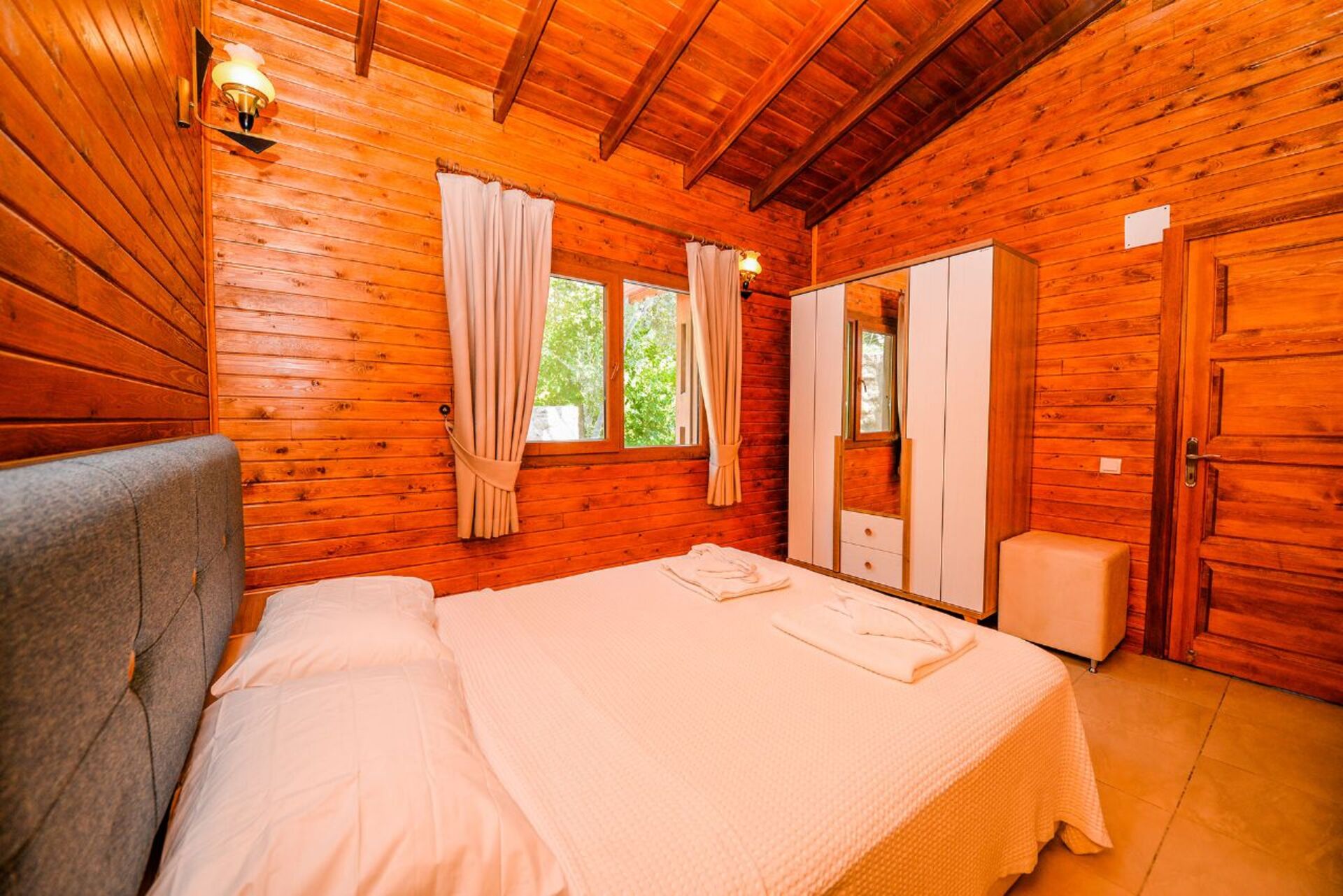 Nefes Kesen Manzaralı Özel Villa, Kalkan Villa 1070