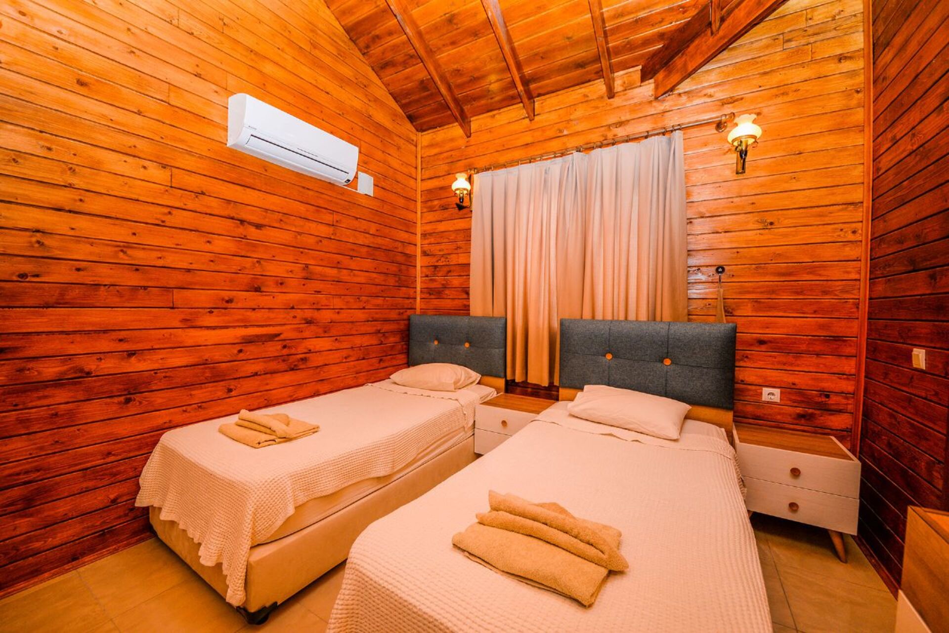 Nefes Kesen Manzaralı Özel Villa, Kalkan Villa 1070
