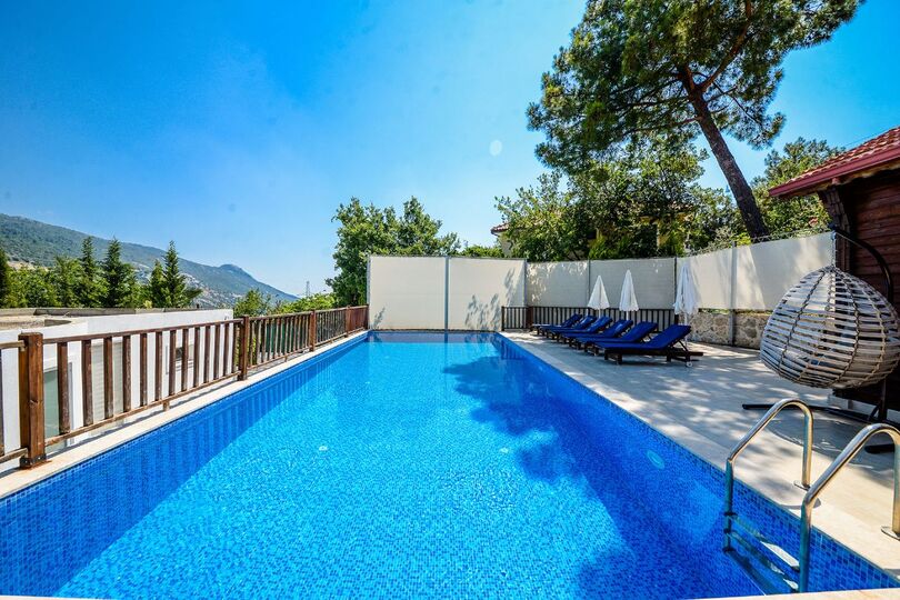 Nefes Kesen Manzaralı Özel Villa, Kalkan Villa 1070
