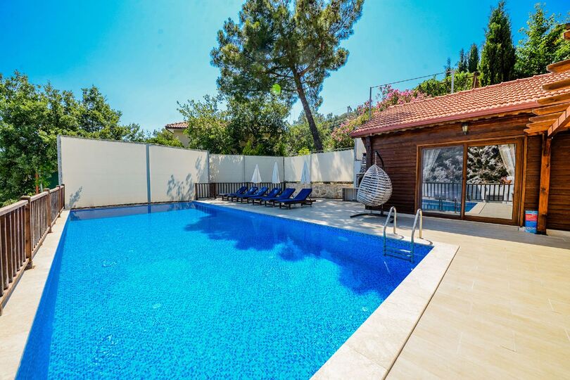 Nefes Kesen Manzaralı Özel Villa, Kalkan Villa 1070