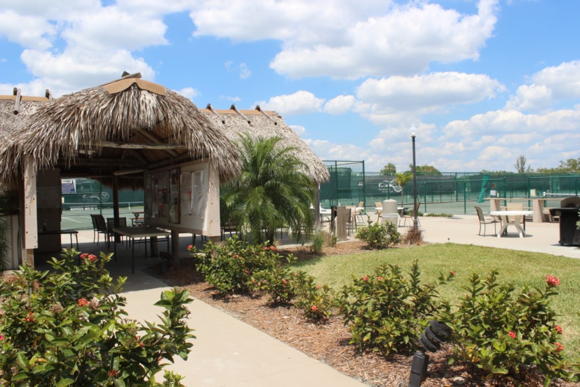 Bonita Beach'te Lüks Çağdaş Tarzda Daire, Florida Condo 5953
