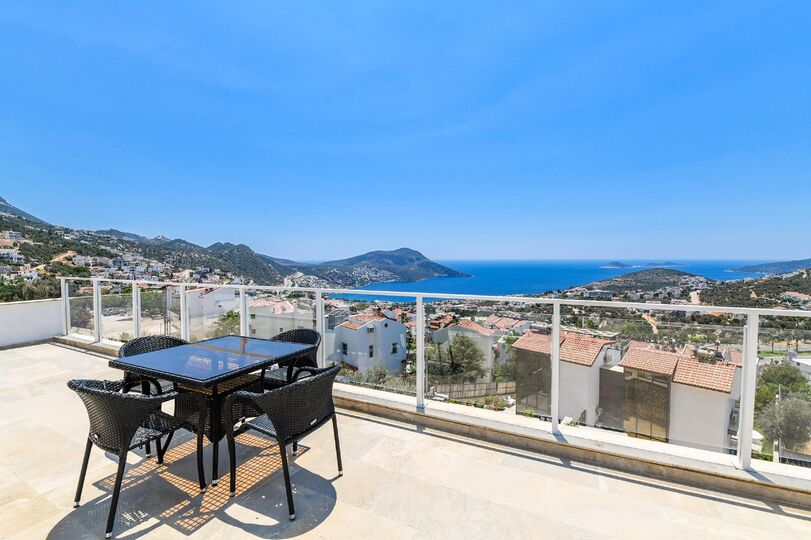 Muhteşem Manzaralı En İyi Villa, Antalya Villa 1072