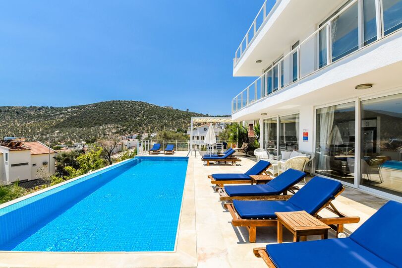 Muhteşem Manzaralı En İyi Villa, Antalya Villa 1072