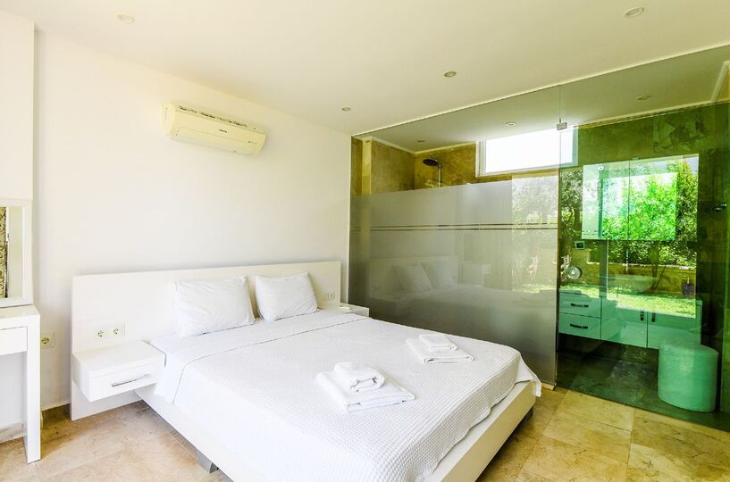 Muhteşem Manzaralı En İyi Villa, Antalya Villa 1072