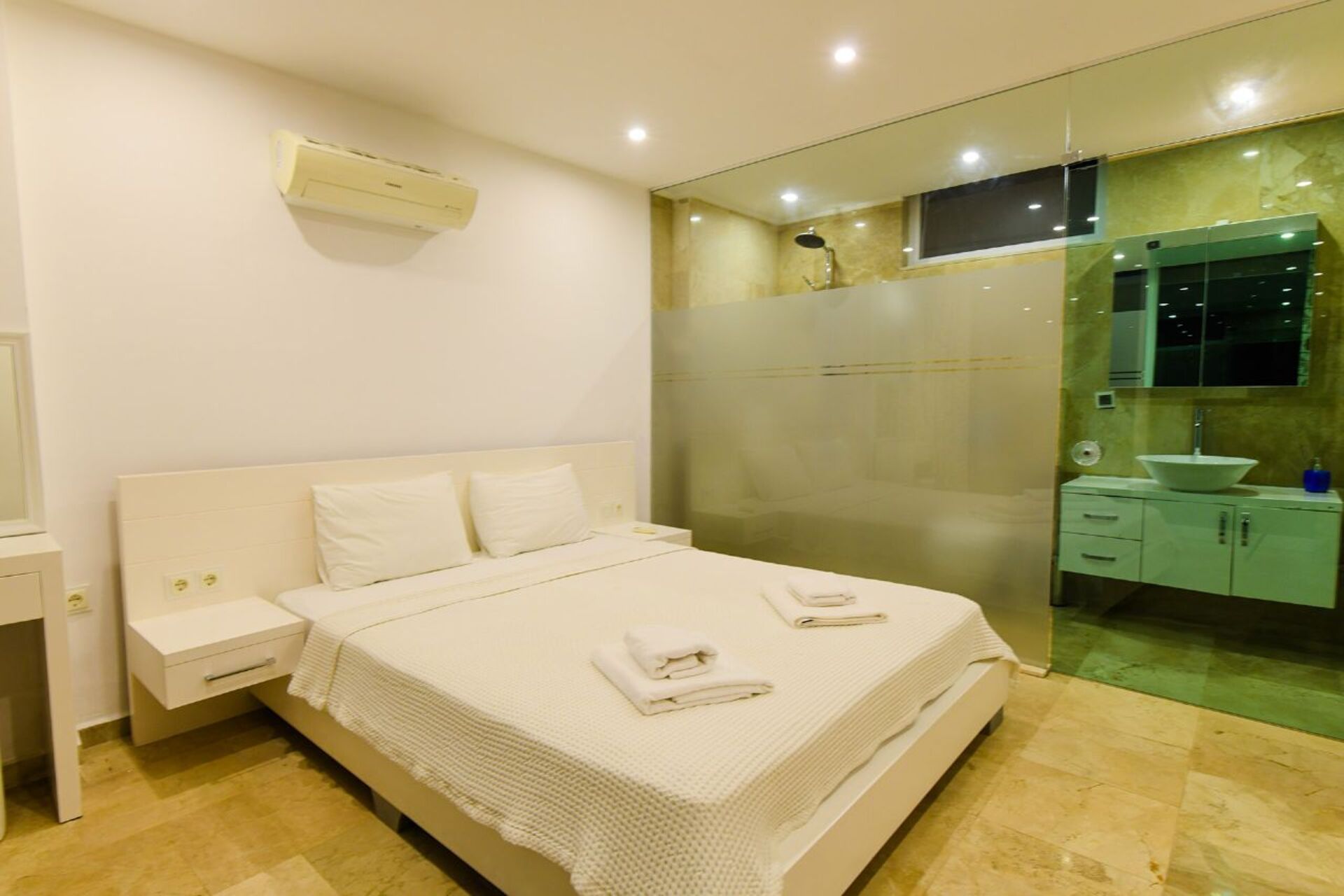 Muhteşem Manzaralı En İyi Villa, Antalya Villa 1072