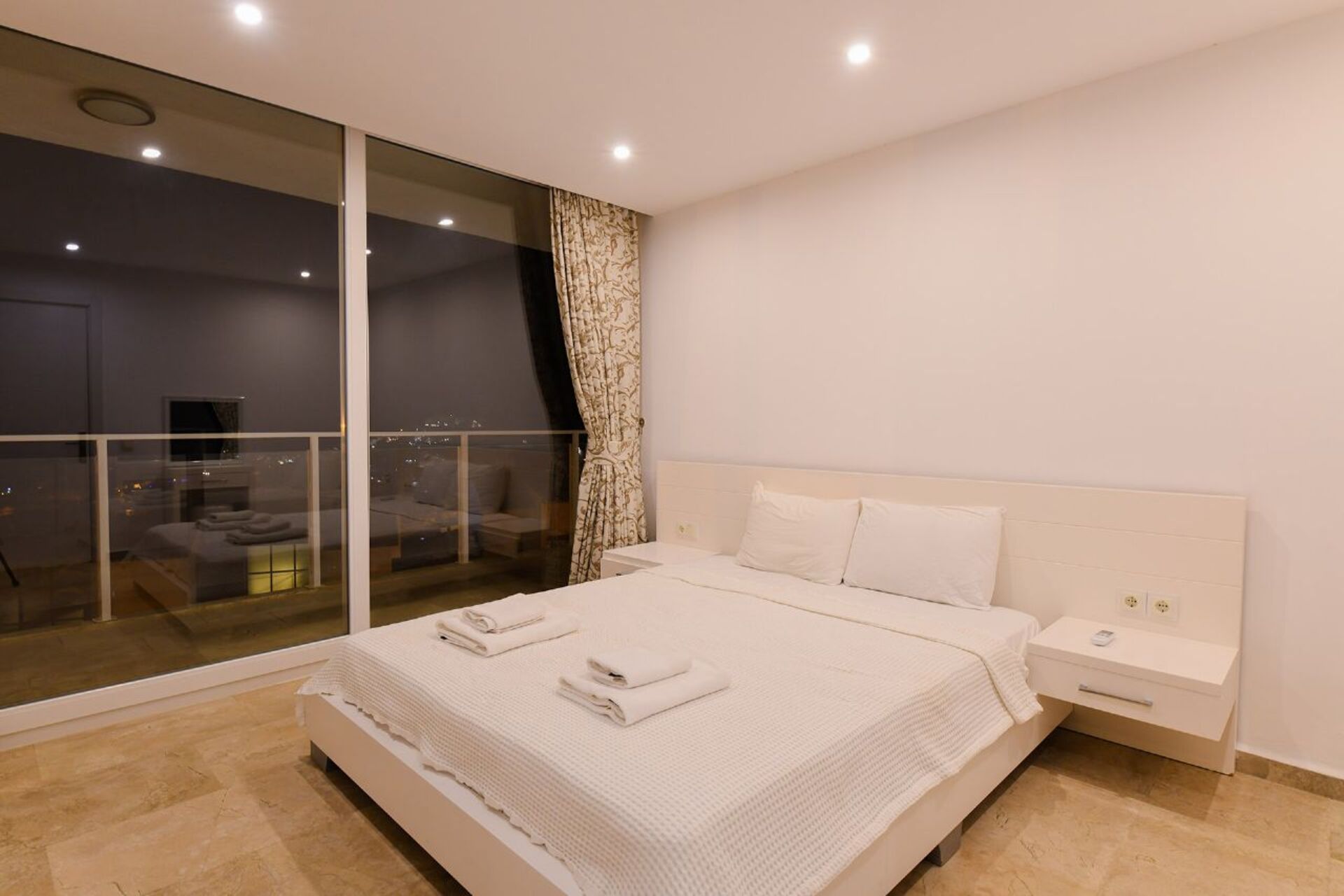 Muhteşem Manzaralı En İyi Villa, Antalya Villa 1072