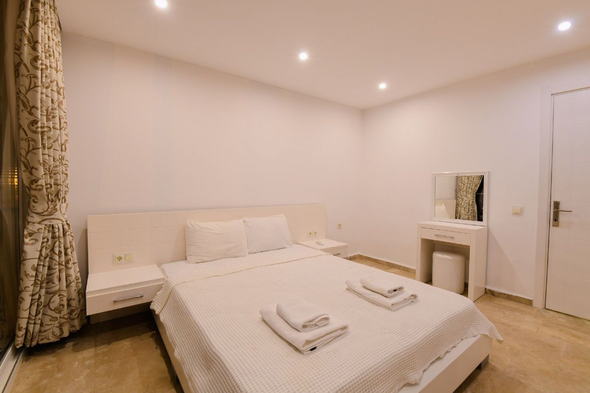 Muhteşem Manzaralı En İyi Villa, Antalya Villa 1072