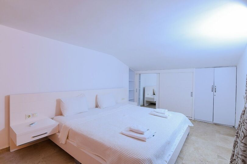 Muhteşem Manzaralı En İyi Villa, Antalya Villa 1072
