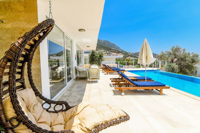 Muhteşem Manzaralı En İyi Villa, Antalya Villa 1072