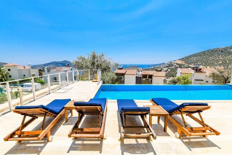 Muhteşem Manzaralı En İyi Villa, Antalya Villa 1072