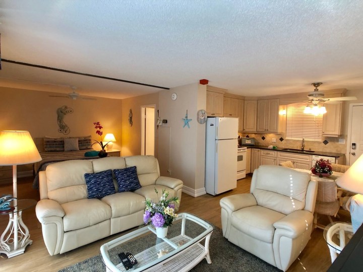 Exclusive Holiday Condo, plaja birkaç dakika uzaklıkta, Florida Condo 5817