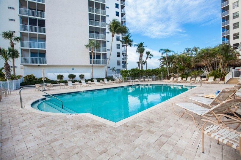 Bonita Beach'te Nihai 1 Yatak Odalı Daire, Florida Daire 5954