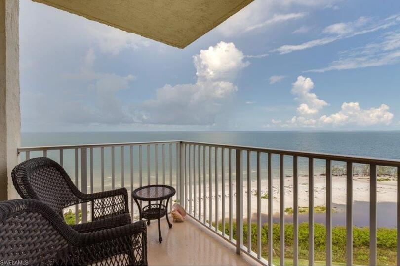 Estero Beach & Tennis'in En Prestijli Bölgelerinden Birinde 5 Yıldızlı Daire, Florida Condo 5946