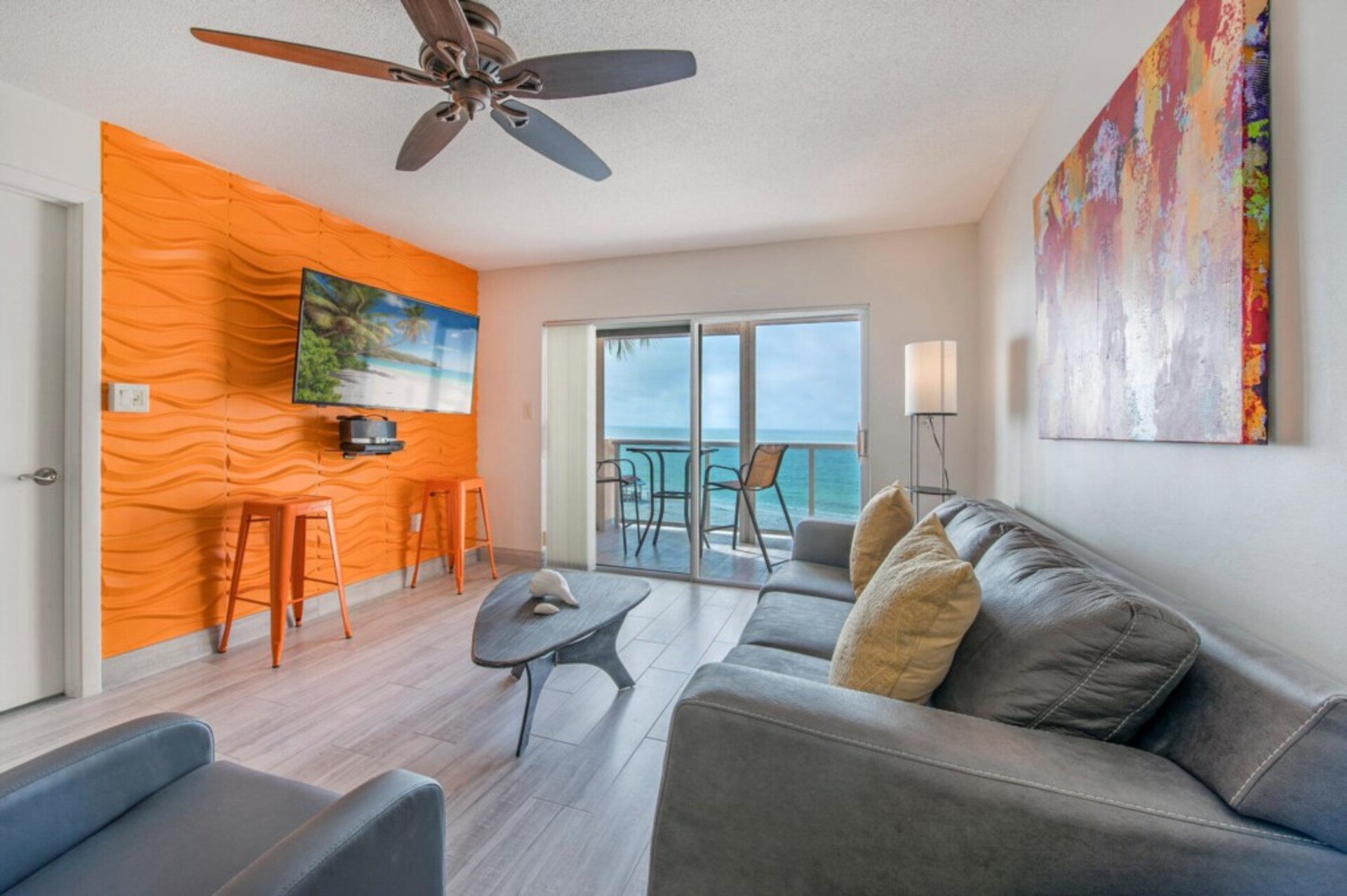 Leonardo Arms'ın En Prestijli Bölgelerinden Birinde 5 Yıldızlı Daire, Florida Condo 5950