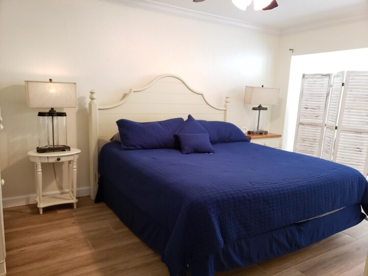 Casa Bonita II'de Lüks Çağdaş Tarzda Daire, Florida Condo 5930