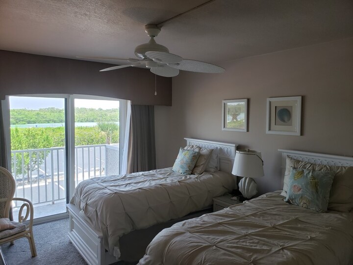 En Prestijli Tatil Yerlerinden Birinde Özel Daire, Bonita Beach, Florida Daire 5966