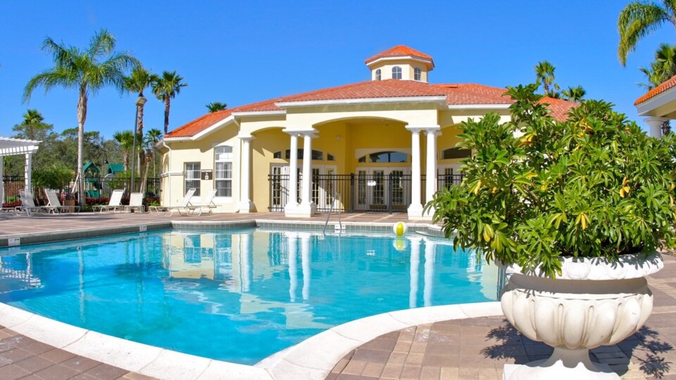 Emerald Island Resort'ta Exclusive Holiday Townhouse, Disney'e birkaç dakika uzaklıkta, Florida Townhouse 4002