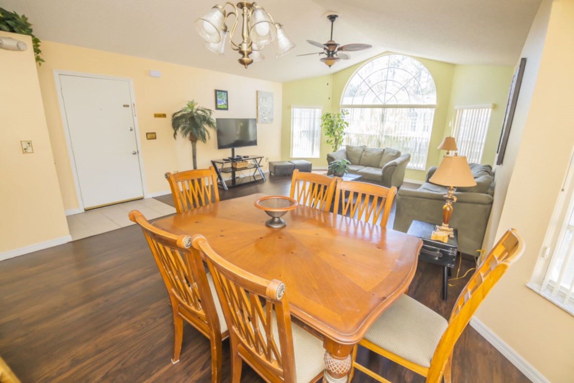 Royal Palm Bay'de Lüks Daire, Florida Daire 6011