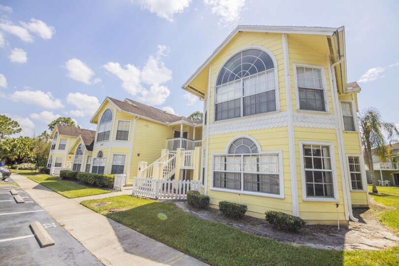 Royal Palm Bay'de Lüks Çağdaş Tarzda Daire, Florida Condo 6012