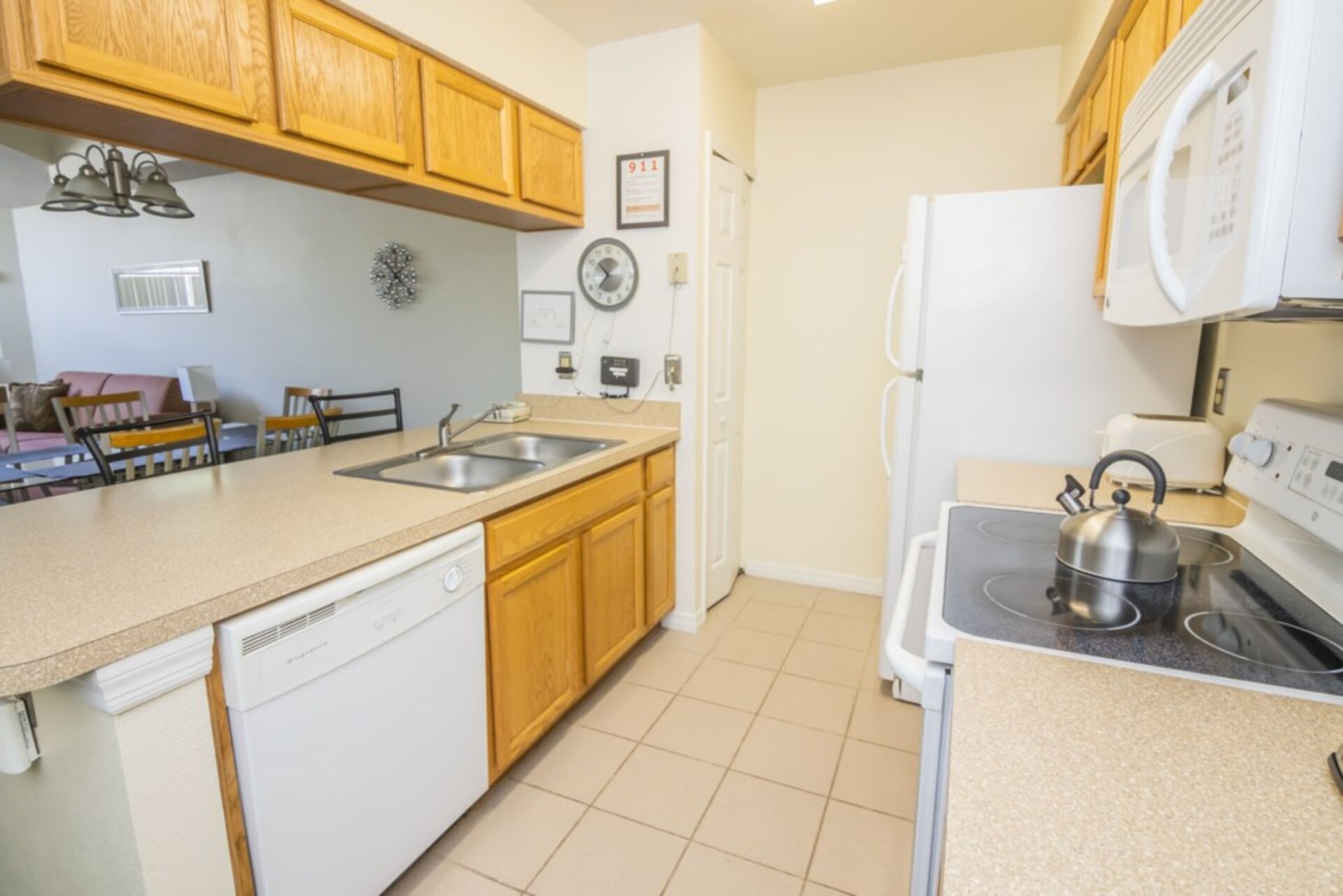 Royal Palm Bay'de Lüks Çağdaş Tarzda Daire, Florida Condo 6012