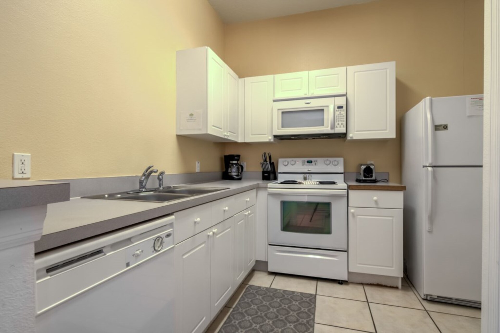 Club Cortile'de Özel Tatil Apartmanı, Disney, Florida Condo 6021'den birkaç dakika