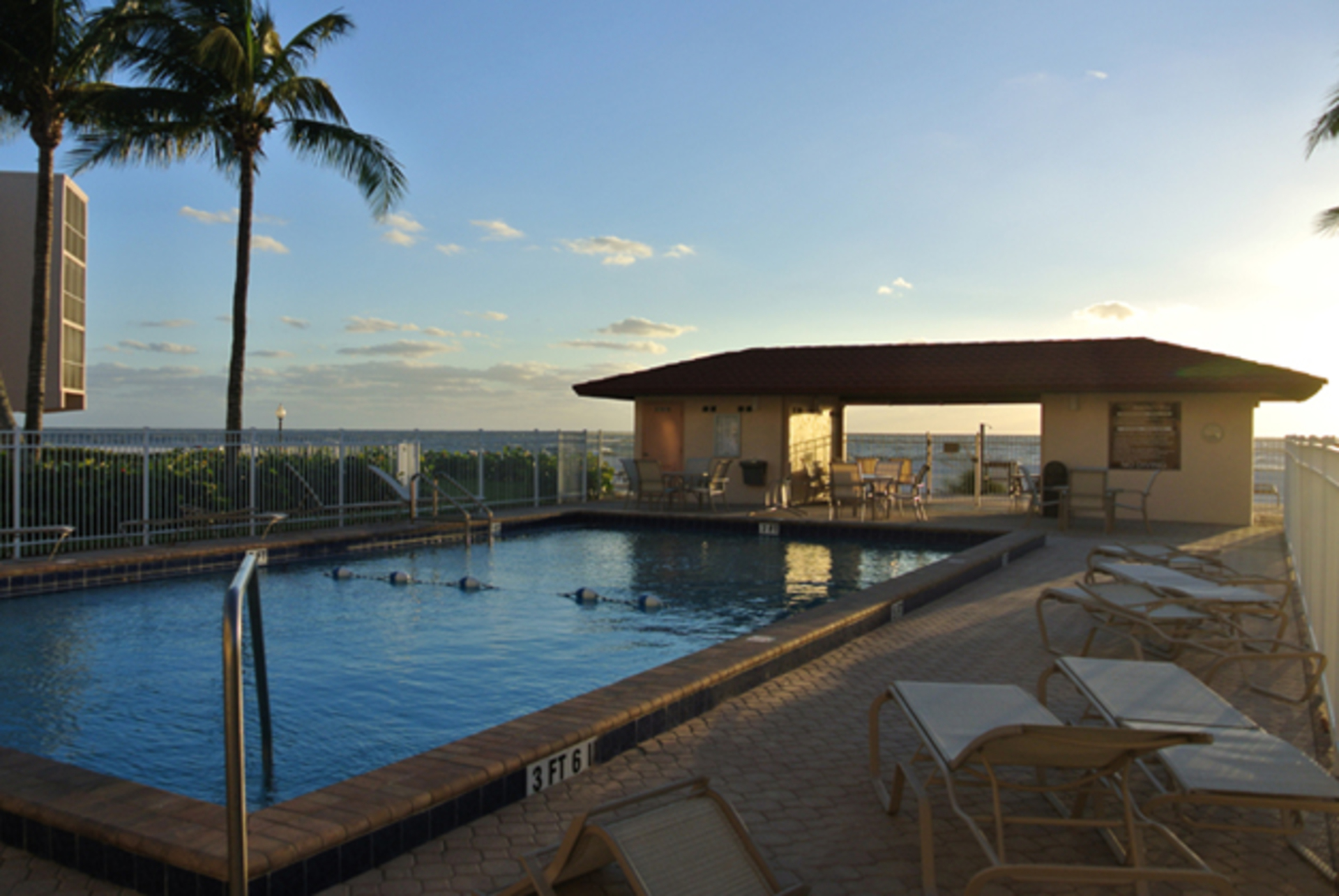 Dolphin Way'de En İyi 2 Yatak Odalı Daire, Florida Daire 5935
