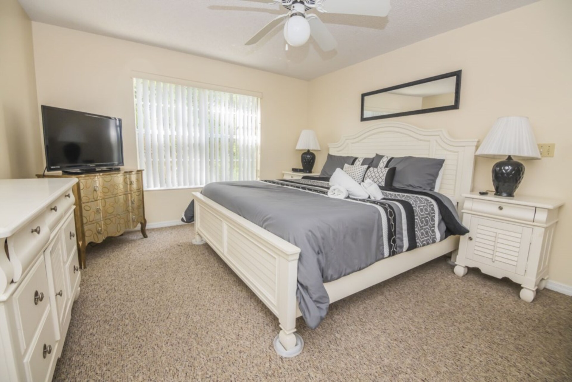 Laguna Körfezi'nde Lüks Çağdaş Tarzda Daire, Florida Daire 6079