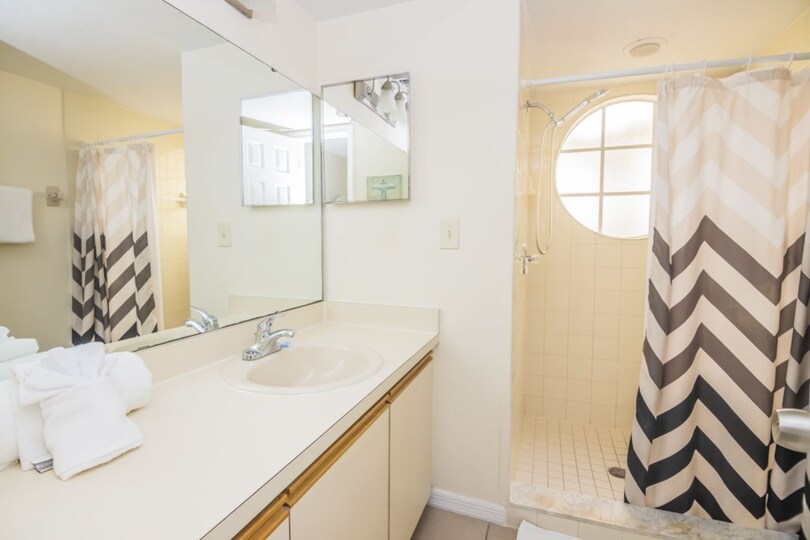 Laguna Körfezi'nde Lüks Çağdaş Tarzda Daire, Florida Daire 6079