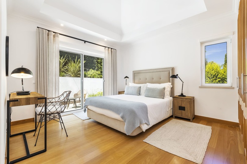 Özel Havuzlu Lüks 4 Yatak Odalı Villa, Faro Villa 1124