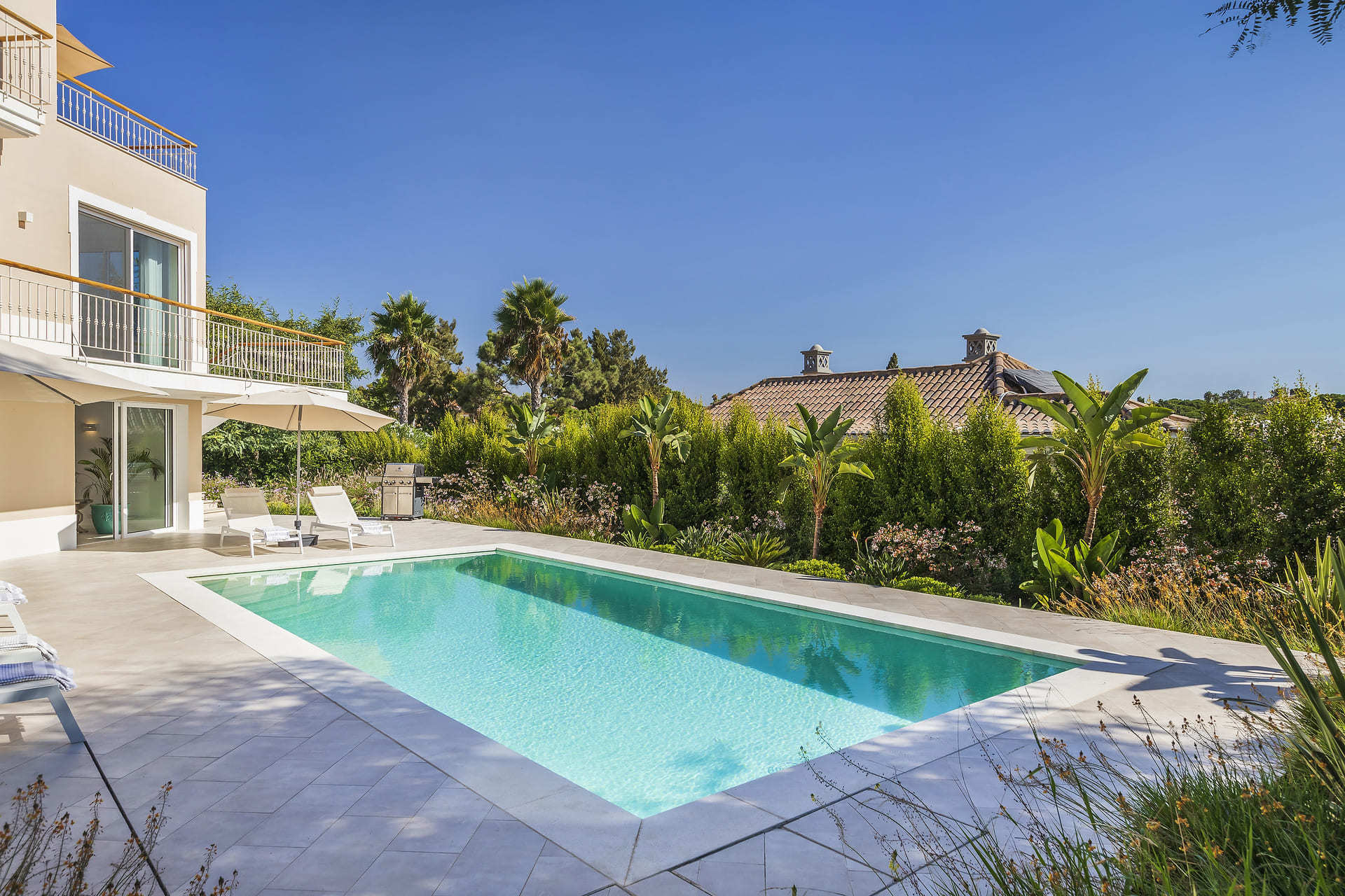 Özel Havuzlu Lüks 4 Yatak Odalı Villa, Faro Villa 1124