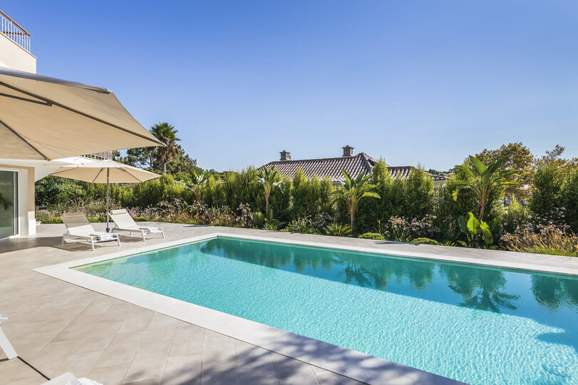 Özel Havuzlu Lüks 4 Yatak Odalı Villa, Faro Villa 1124