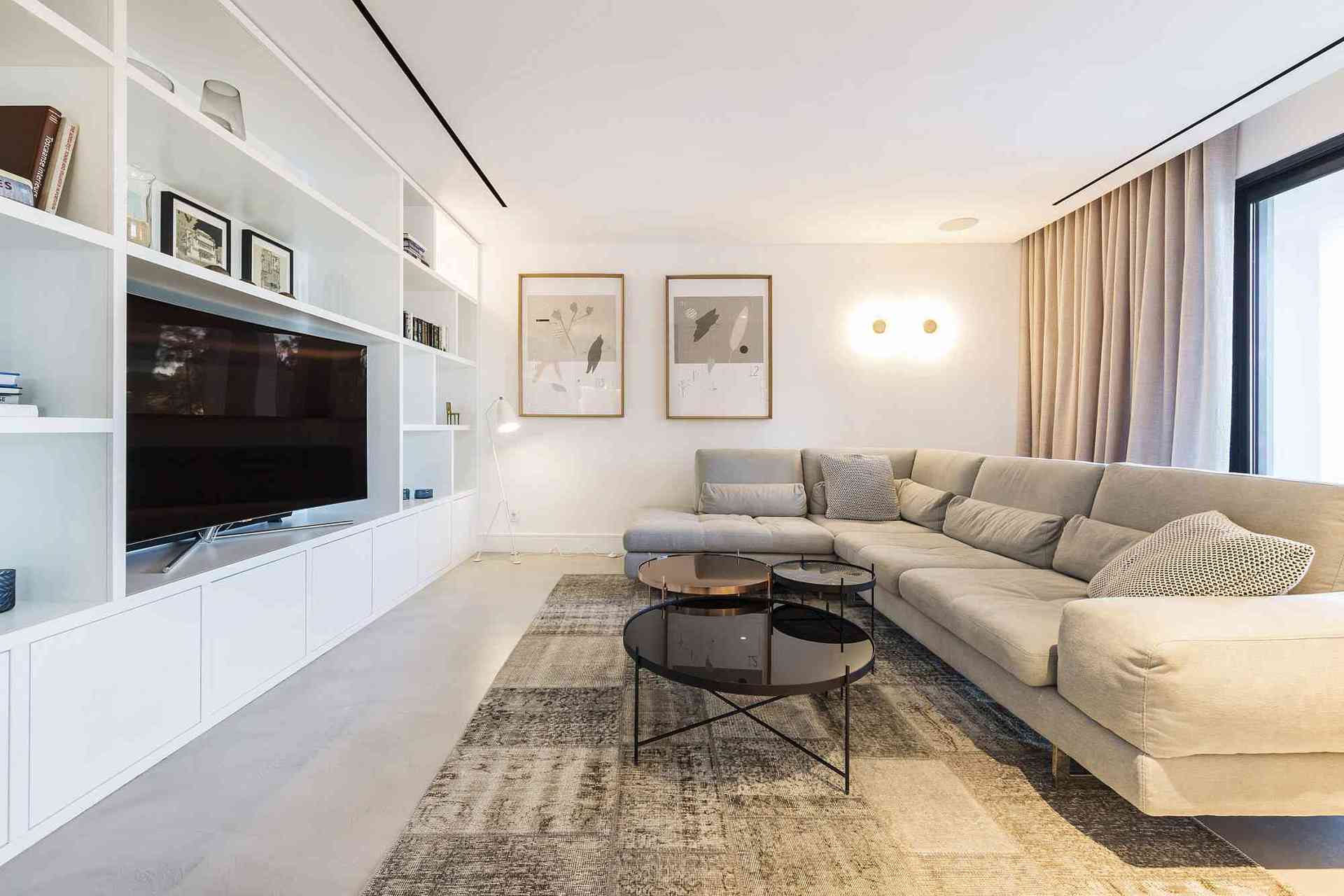Özel Havuzlu Lüks 6 Yatak Odalı Villa, Faro Villa 1125
