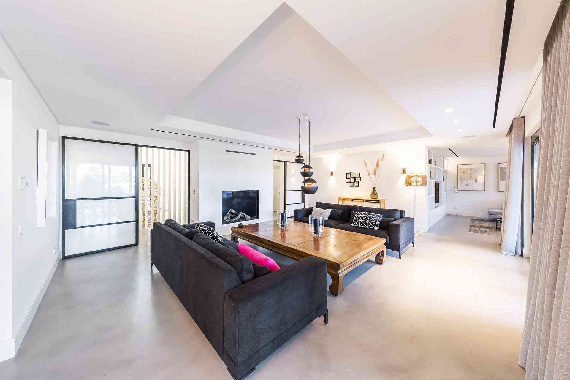 Özel Havuzlu Lüks 6 Yatak Odalı Villa, Faro Villa 1125